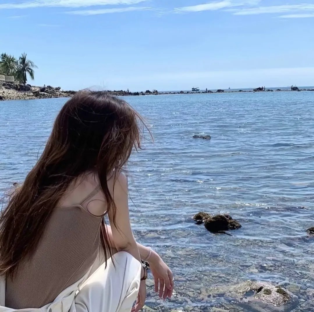 神秘女房东